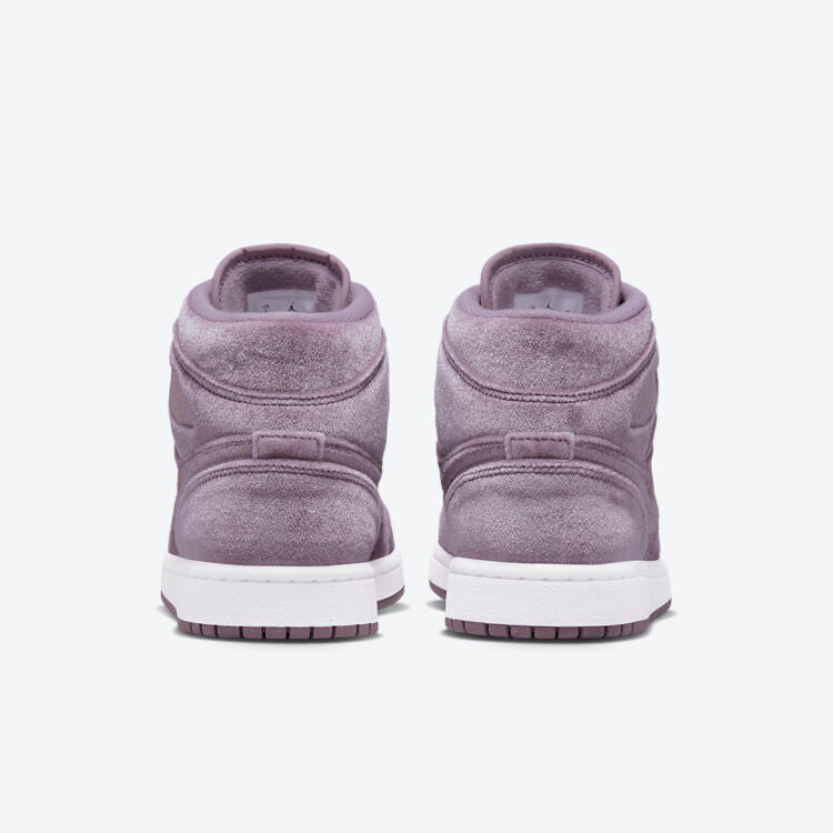 Men's Air Jordan 1 Mid 'Purple Smoke' Shoes